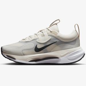 Nike Spark
Women's Shoes